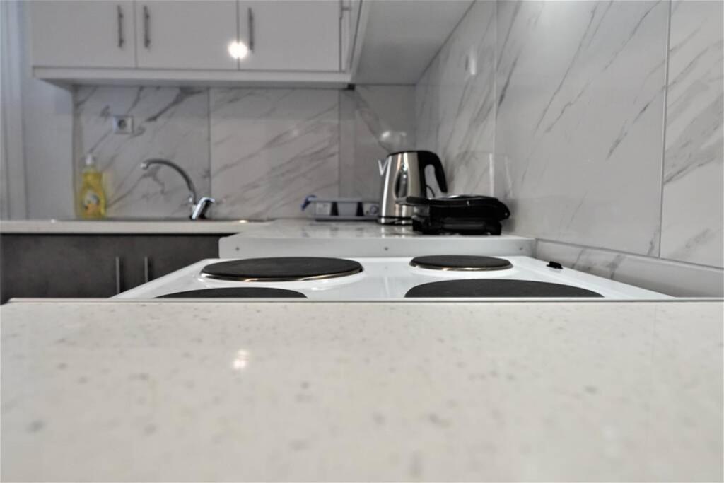 Athens Central 3Bd Apartment Next To Metro Luxury Ngoại thất bức ảnh